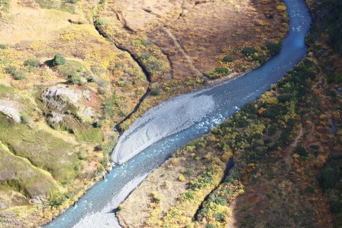 The Tutka Backdoor trail crosses this creek, but some hikers find the crossing confusing.