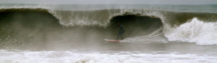 Bishop Beach surf.