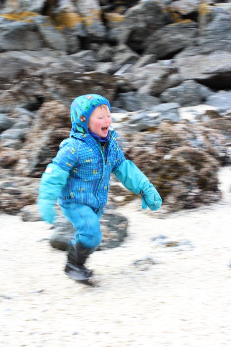 Back and forth - burning a bit of energy between long stretches of paddling.