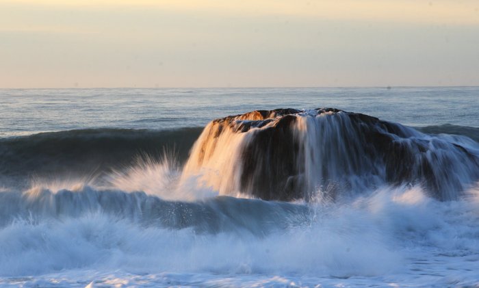 Photos taken in November 2007 of the area near Malaspina Glacier.