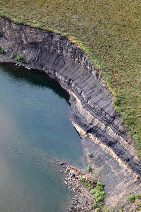Coal seams outcrop on the Kukpowruk River