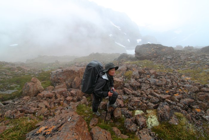 Niki joined us on the condition that there was a minimum of bushwhacking, so we climbed high.