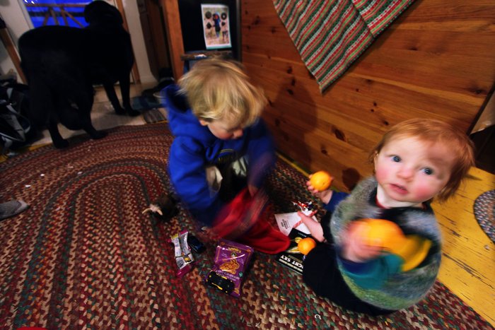 I can't say it's typical, but sometimes they do play together.