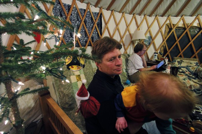 Niki came to Seldovia for a week over the holidays.